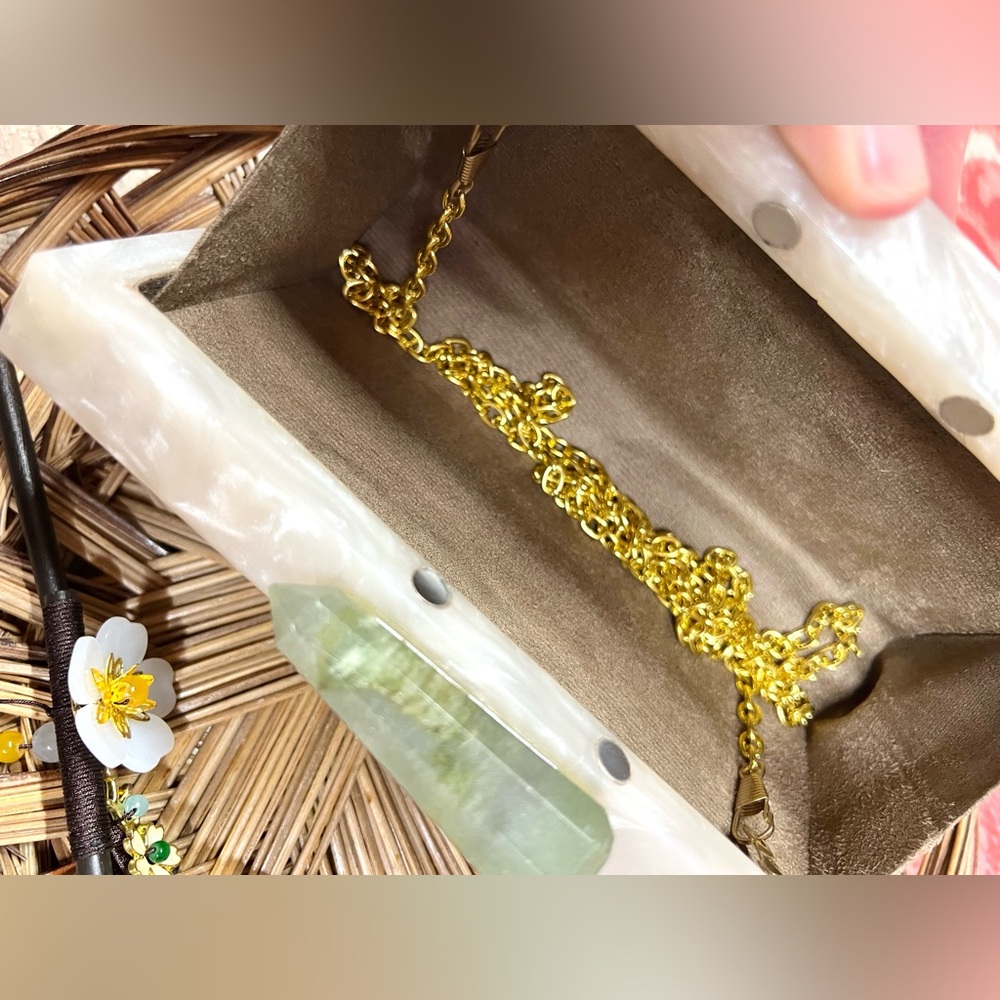 New! The “Goddess” Slices Agate and Gold Foil Hard Case Clutch Crossbody Purse - Picture 6 of 6
